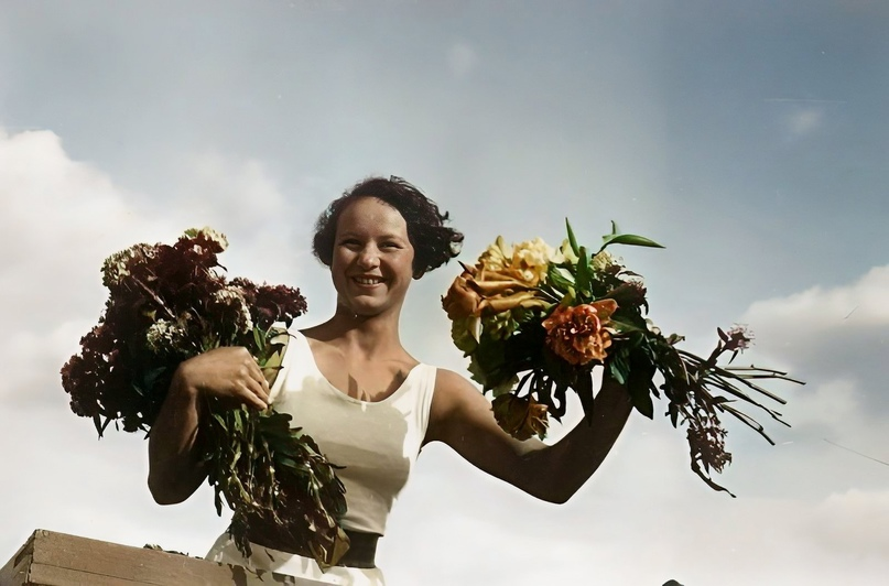 Girls of the 30s: how they looked and dressed - My, Old photo, Colorization, the USSR, Story, 1930s, Girls, Women, Longpost