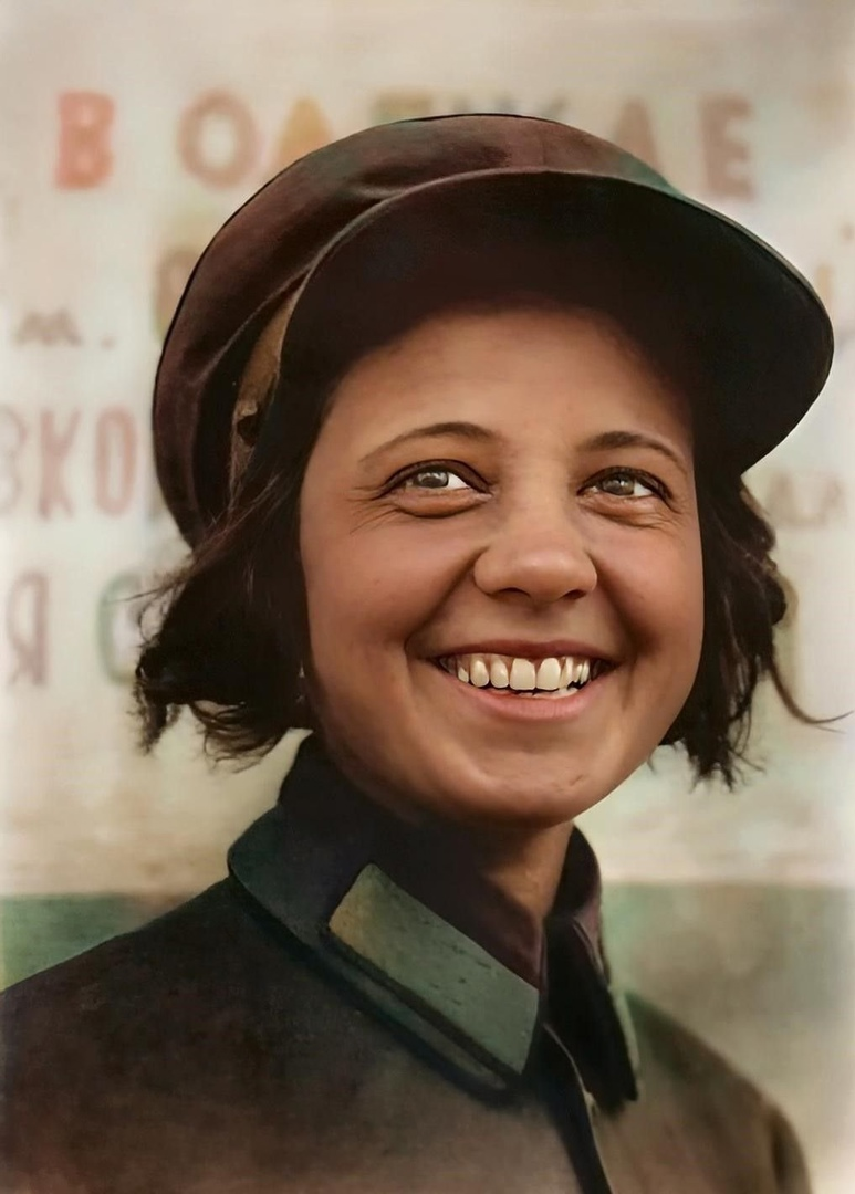 Girls of the 30s: how they looked and dressed - My, Old photo, Colorization, the USSR, Story, 1930s, Girls, Women, Longpost