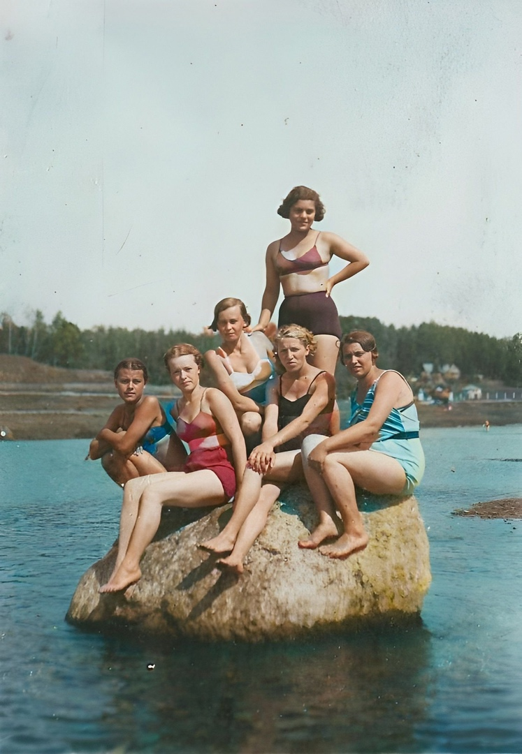 Girls of the 30s: how they looked and dressed - My, Old photo, Colorization, the USSR, Story, 1930s, Girls, Women, Longpost