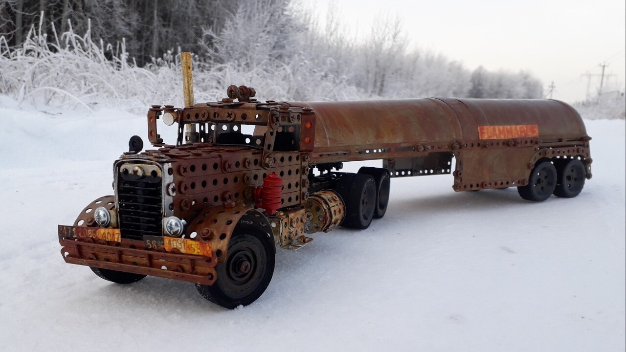 1956 Peterbilt 281 Duel 1971 made of metal constructor, wire, rubber and cardboard - My, Peterbilt, Truck, Old movies, Retro car, Modeling, Duel, Longpost