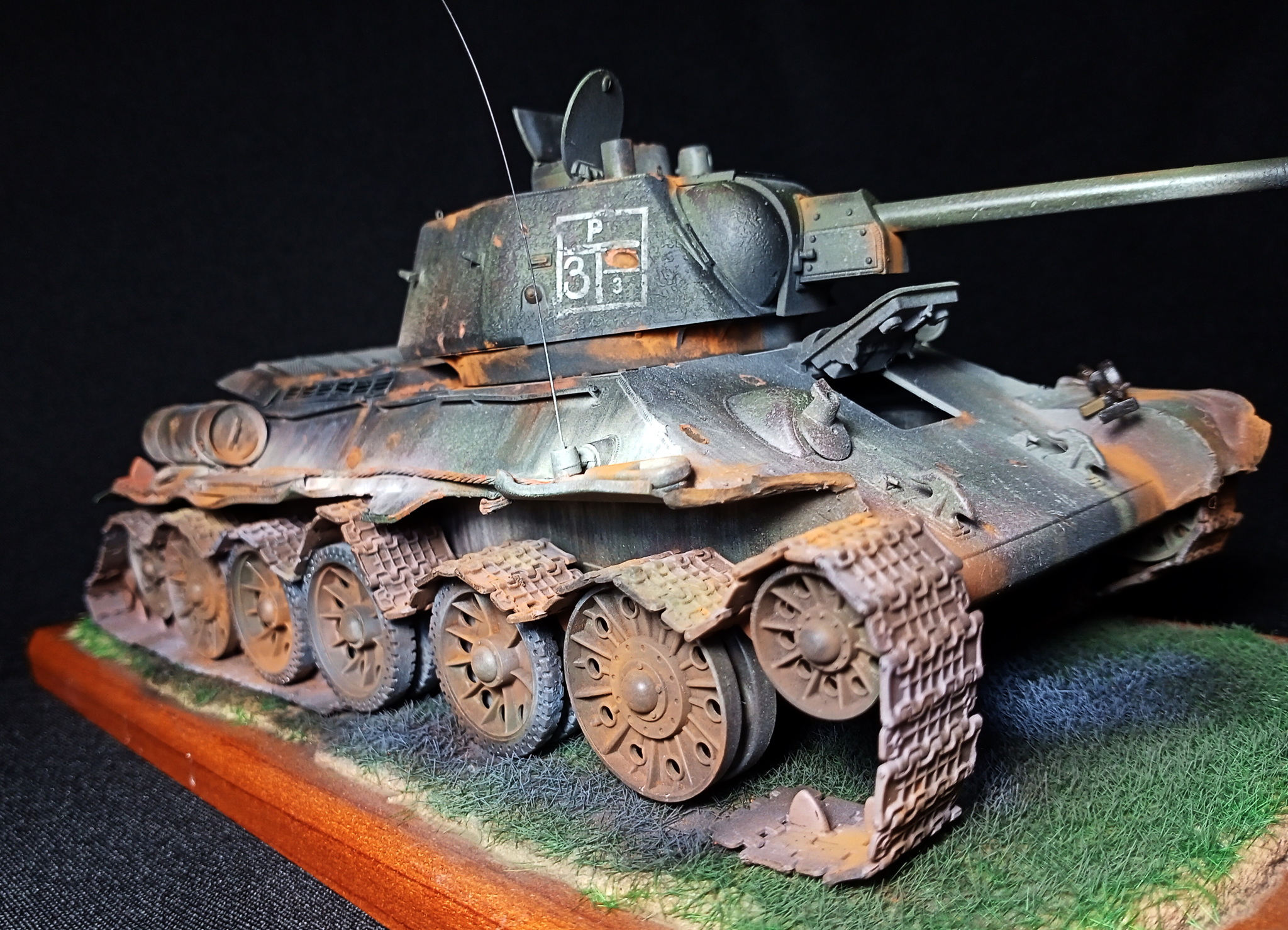 The best thirty-four with a three-inch. T-34/76 mod. 1943 - My, Modeling, Stand modeling, Prefabricated model, Miniature, With your own hands, Needlework without process, Story, Scale model, Collection, Collecting, Tanks, Armored vehicles, Technics, Military equipment, Interesting, The Second World War, The Great Patriotic War, T-34, Diorama, Video, Longpost