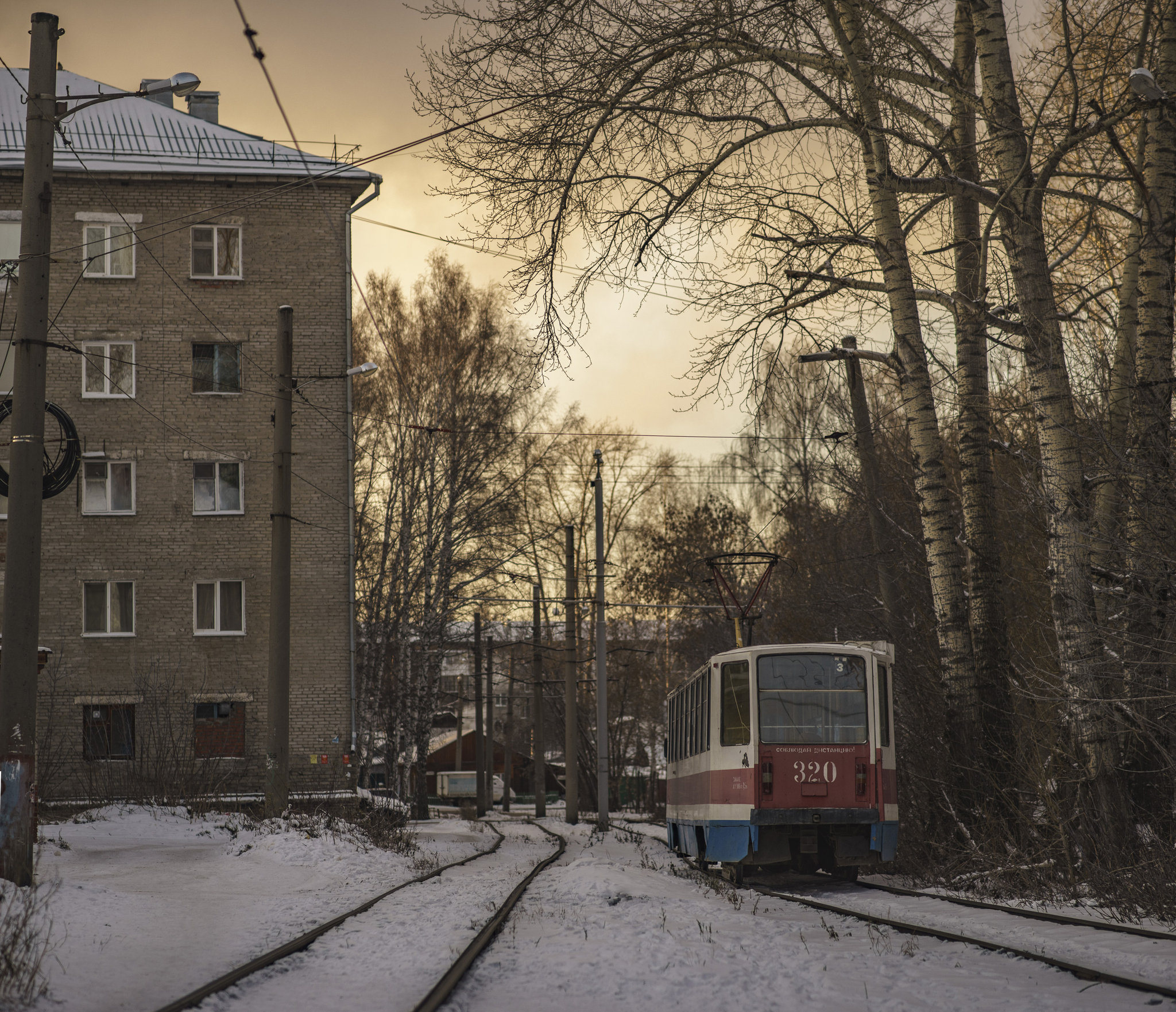 Winter evening at the tram tracks - My, The photo, Siberia, Tomsk, Town, Tram, Ukvz, Winter, Longpost