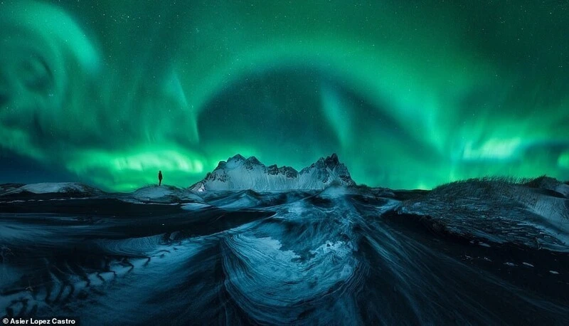 Some Incredible Shots of the Northern Lights from Around the World - Polar Lights, The photo, North, A selection, beauty, Lake, Waterfall, River, Water, Fog, dawn, The mountains, Longpost