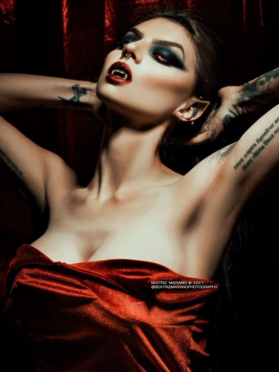 Beatriz Mariano - NSFW, Girls, Girl with tattoo, Vampires, Beatriz Mariano