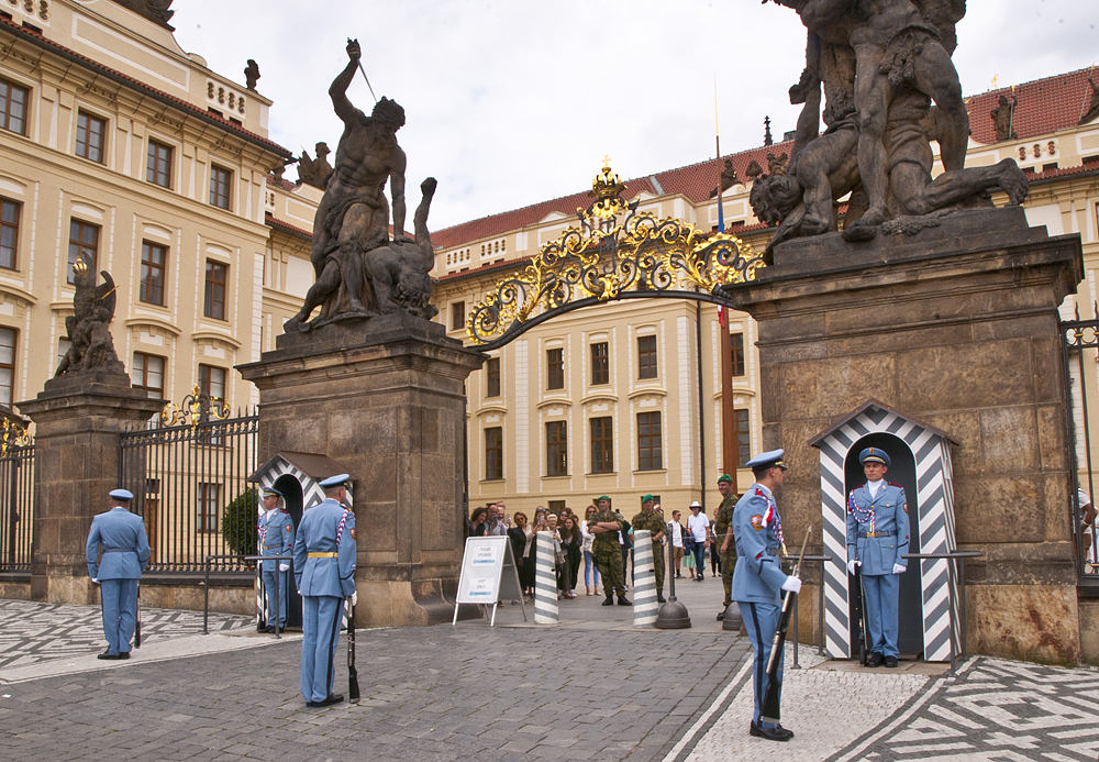 Prague, Czech Republic). Part Four - My, Prague, Czech, Travels, Vltava, Changing of the Guard, Old city, Longpost