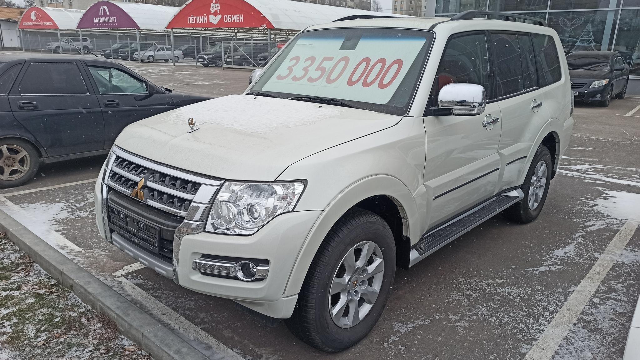 HOW DO YOU PRICE PAJERO 4 FROM THE EMIRATES??? - My, Memes, Joke, Auto, Prices