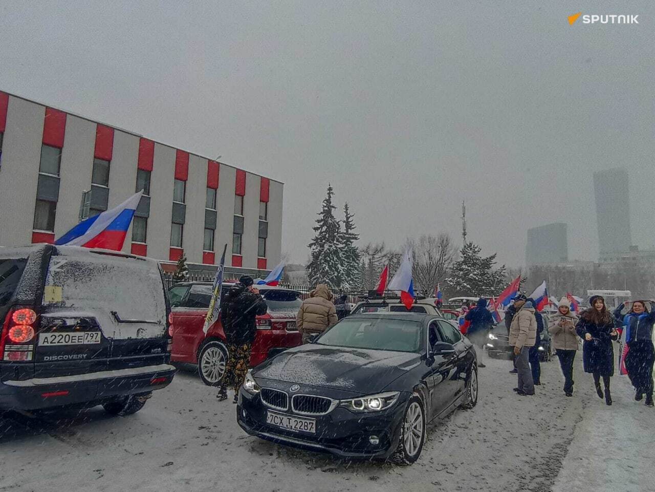 A rally was organized in Moscow in support of Serbia and the Serbian people in Kosovo and Metohija 17.12.2022 - Politics, Serbia, Media and press, Moscow, Rally, Kosovo, Serbs, Diaspora, Embassy, news, USA, Video, Longpost