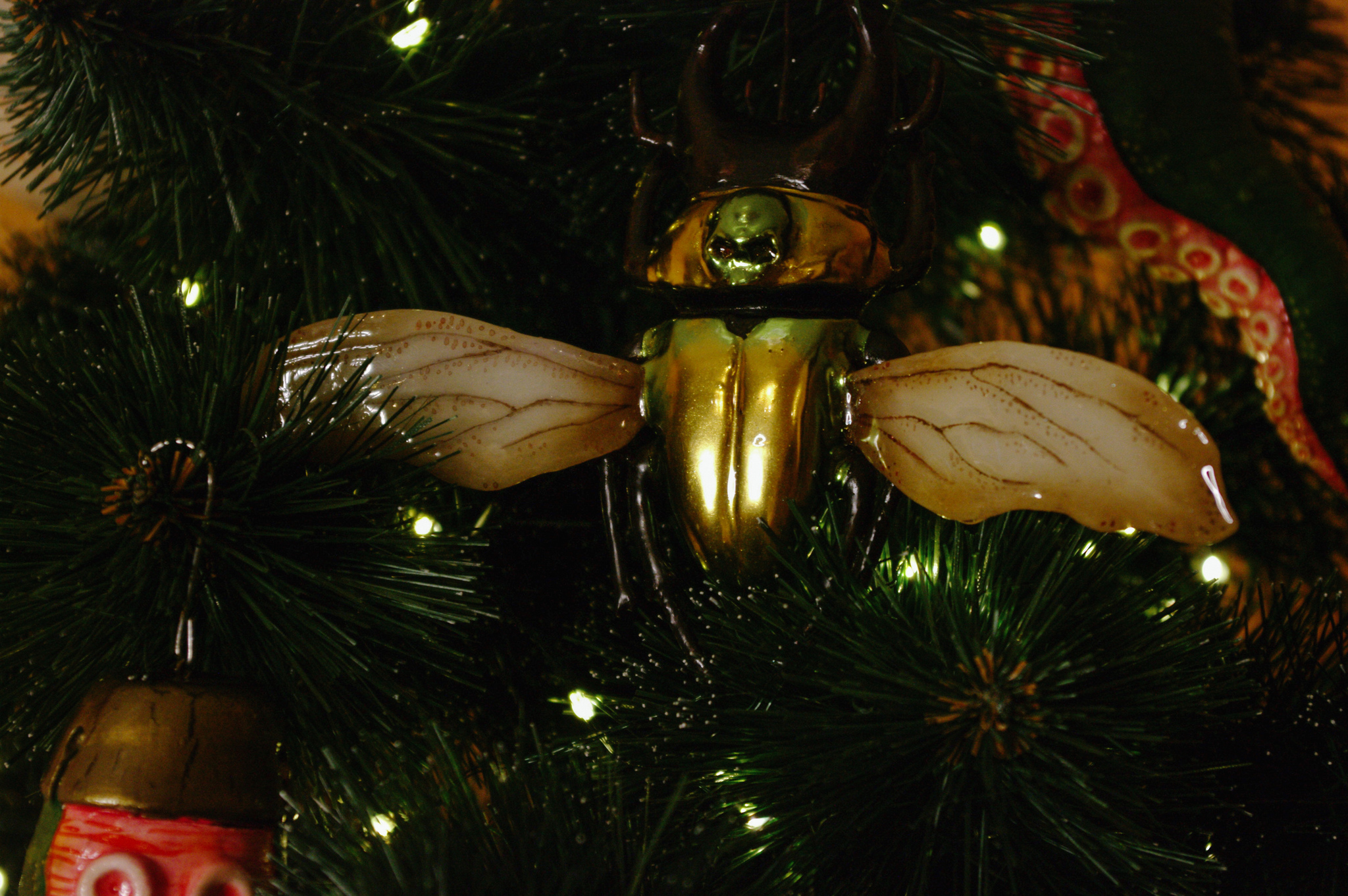 Christmas tree bug! - My, Polymer clay, Mold casting, Moulding, Christmas decorations, With your own hands, Лепка, Жуки, Video, Vertical video, Longpost, Needlework with process