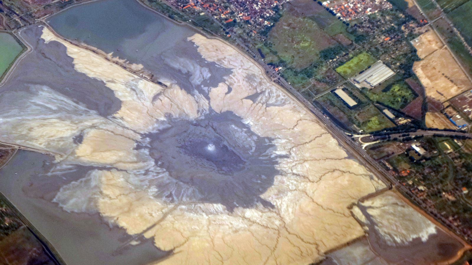 Guide to the world of mud volcanoes - The science, Nauchpop, Interesting, Informative, Volcano, Video, Longpost, Mud volcanoes