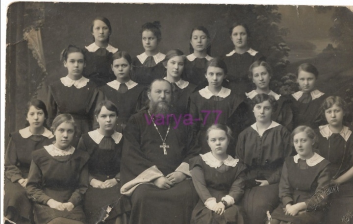 Women's religious school in Riga, 19th century - My, Time travel, Wrist Watch, g-Shock, Longpost