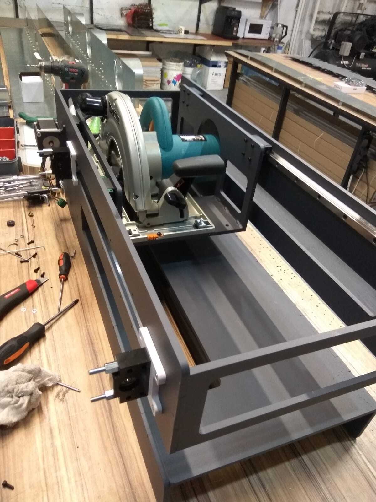 Автоматическая пила для алюминиевого профиля | Пикабу