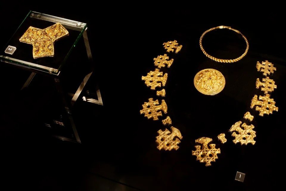 The most common and most unusual jewelry found by archaeologists - My, Archeology, Jewelry, Gold, Museum, Treasure, Story, Longpost