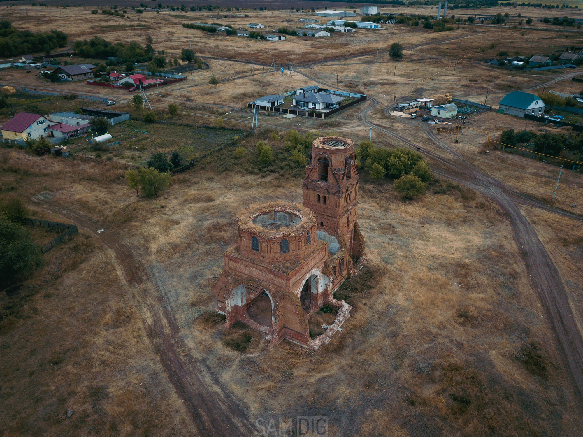 Abandoned temple in neo-Russian style - My, Abandoned, Urbanphoto, Travel across Russia, Urbanfact, Church, Temple, Architecture, Monument, Aerial photography, Samara, Samara Region, Longpost