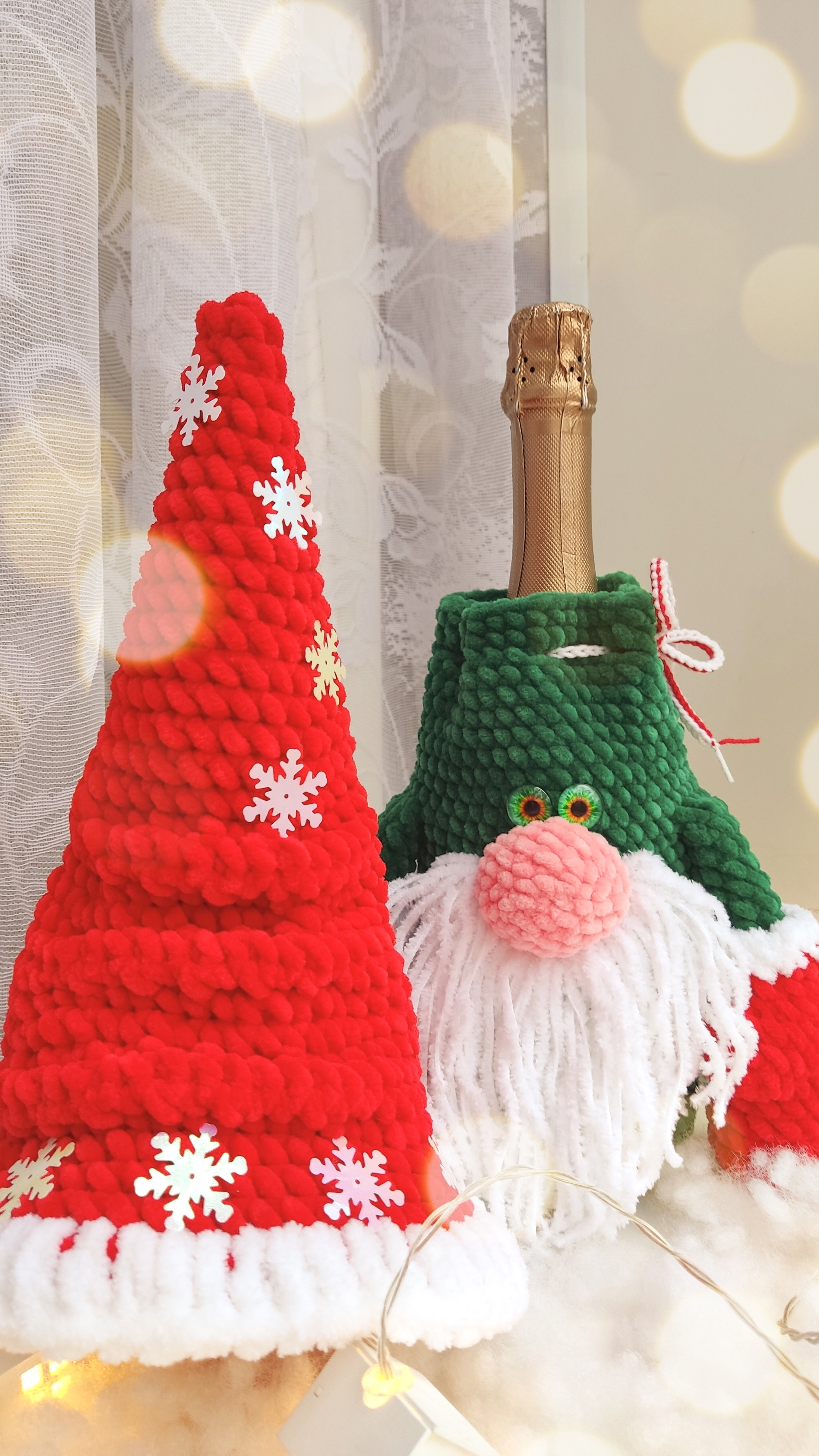 Bright Christmas gnomes - My, Amigurumi, Crochet, Knitting, Hook, With your own hands, Handmade, Plush Toys, On hook, Decor, Needlework, Gnomes, New Year, Longpost