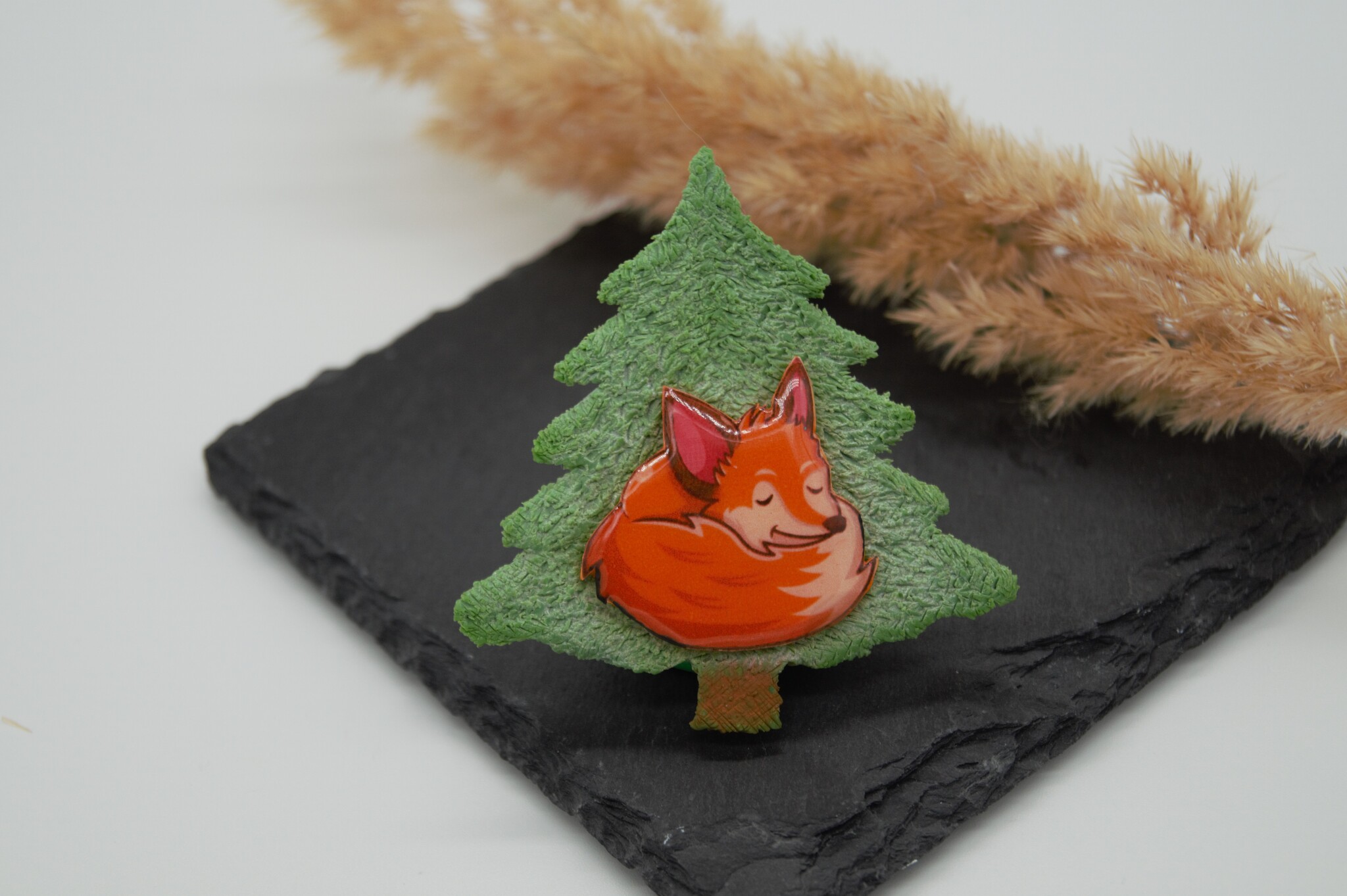 Badge-brooch Christmas tree with a sleeping Fox cub - My, Polymer clay, Decoration, Handmade, Лепка, Brooch, Icon, Fox cubs, Christmas trees