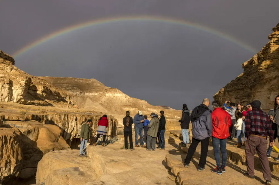 Today on planet earth - The photo, Around the world, Planet Earth, news, Religion, Climate, India, USA, New York, Chess, Iran, Dancing, Africa, China, Informative, Rain, Rainbow, Longpost