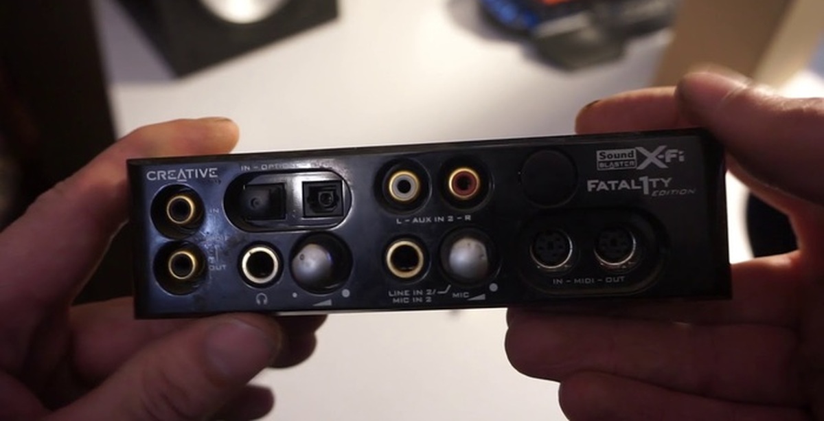 Creative sound blaster x4. Sound Blaster x-Fi Platinum fatal1ty Champion Series. SB X-Fi Platinum fatal1ty. Creative SB X-Fi Platinum Fatality Champion. X Fi Platinum connection 5.1.