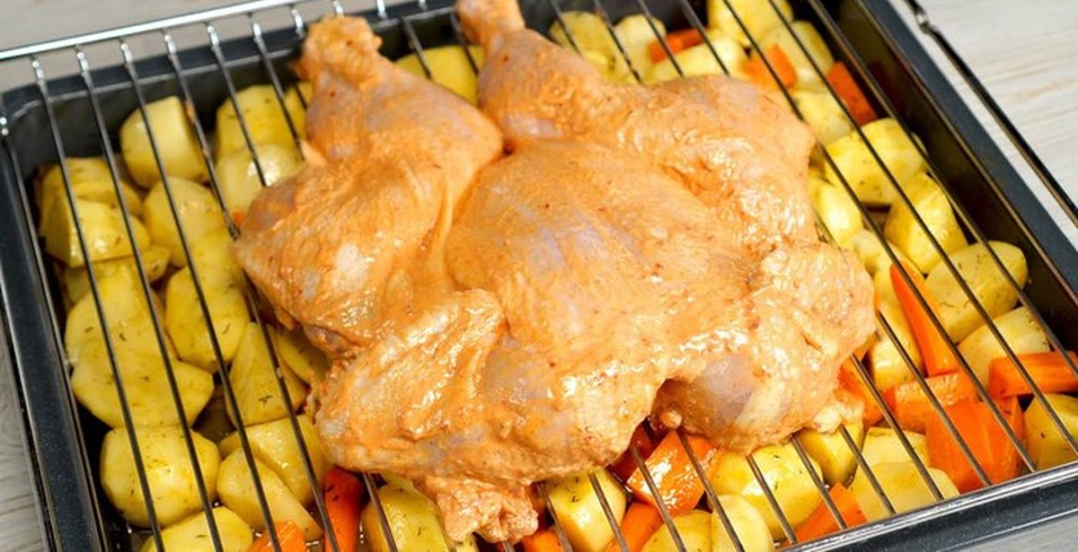 Курица гриль в духовке целиком на решетке