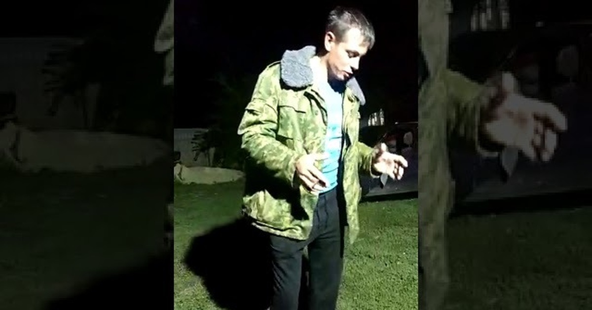 Лакированные туфли анекдот. Анекдот про лакированные туфли отца. Анекдот про дискотеку и туфли. Пошел на дискотеку в отцовских туфлях. Туфли бати
