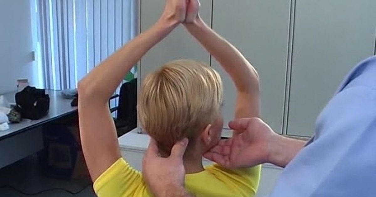 Самомассаж шеи шишонина видео. Гимнастика шишонина бубновского для шеи. Шишонин остеохондроз шейного отдела. Миопрактика шеи упражнения. Упражнения шишонина от внутричерепного давления.