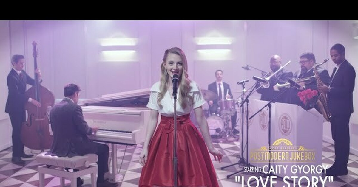 Love story live. Фотосессия лав стори в студии. Фотограф лав стори. Лавстори на закате. Фотосессия пары в городе.
