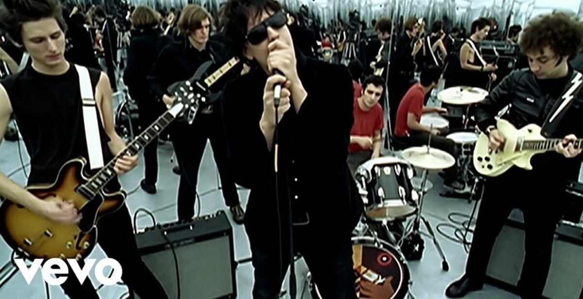 Strokes "Room on Fire".